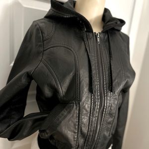 M | Leather Bomber Jacket